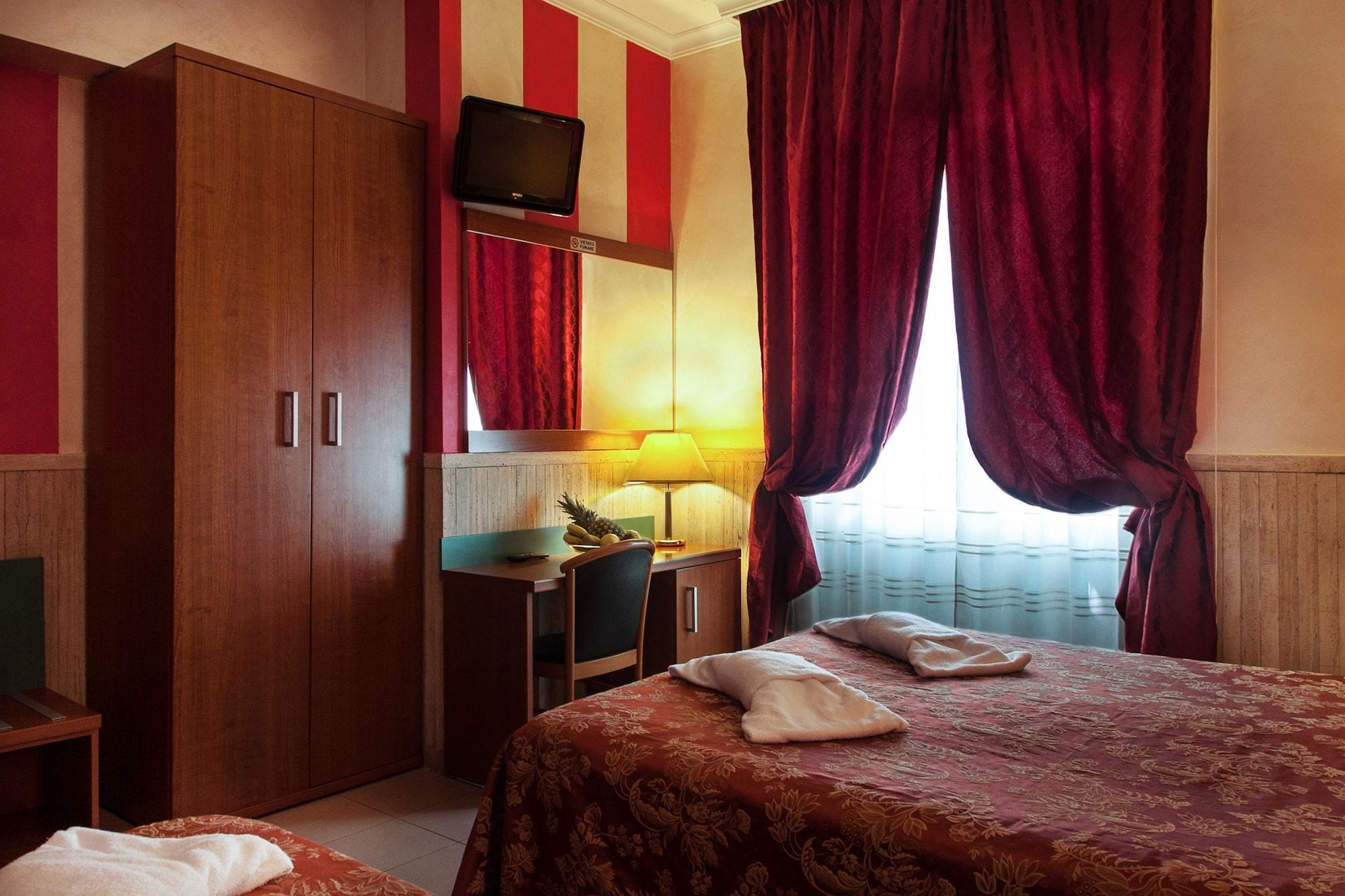 Hotel Pyramid Roma Ngoại thất bức ảnh