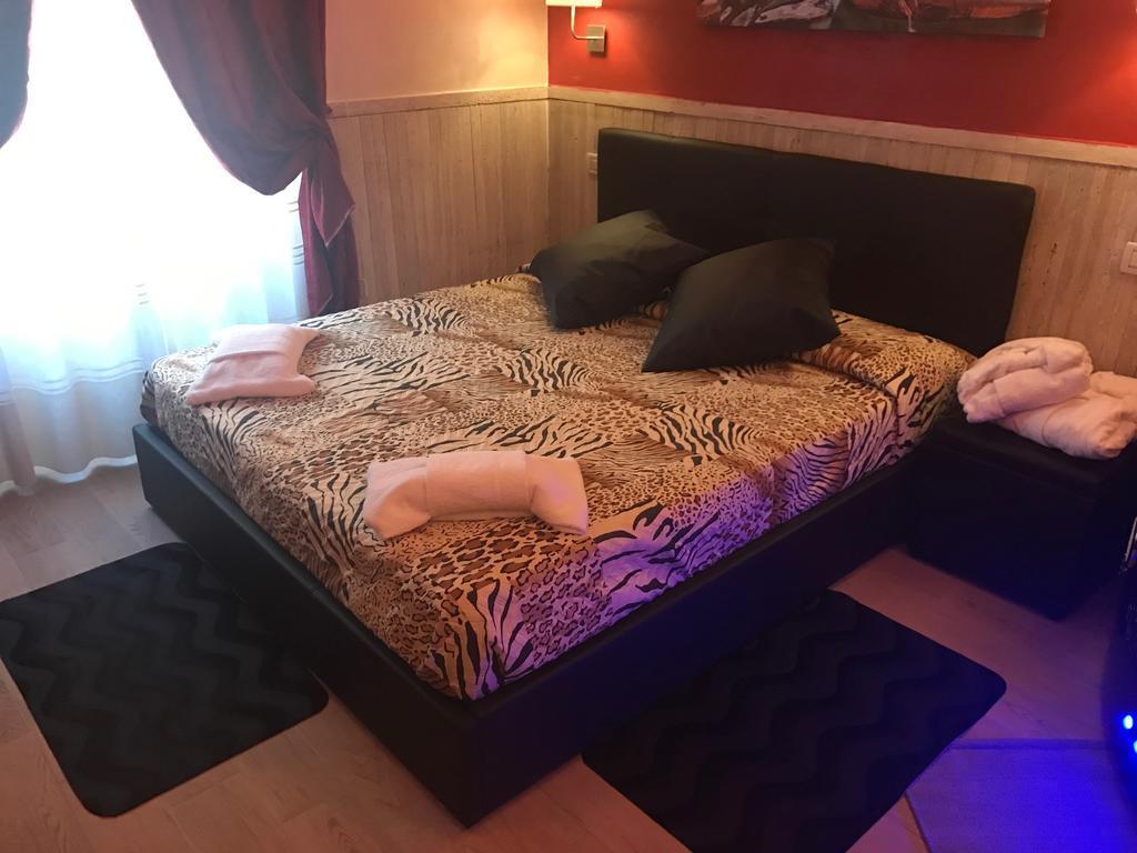 Hotel Pyramid Roma Ngoại thất bức ảnh