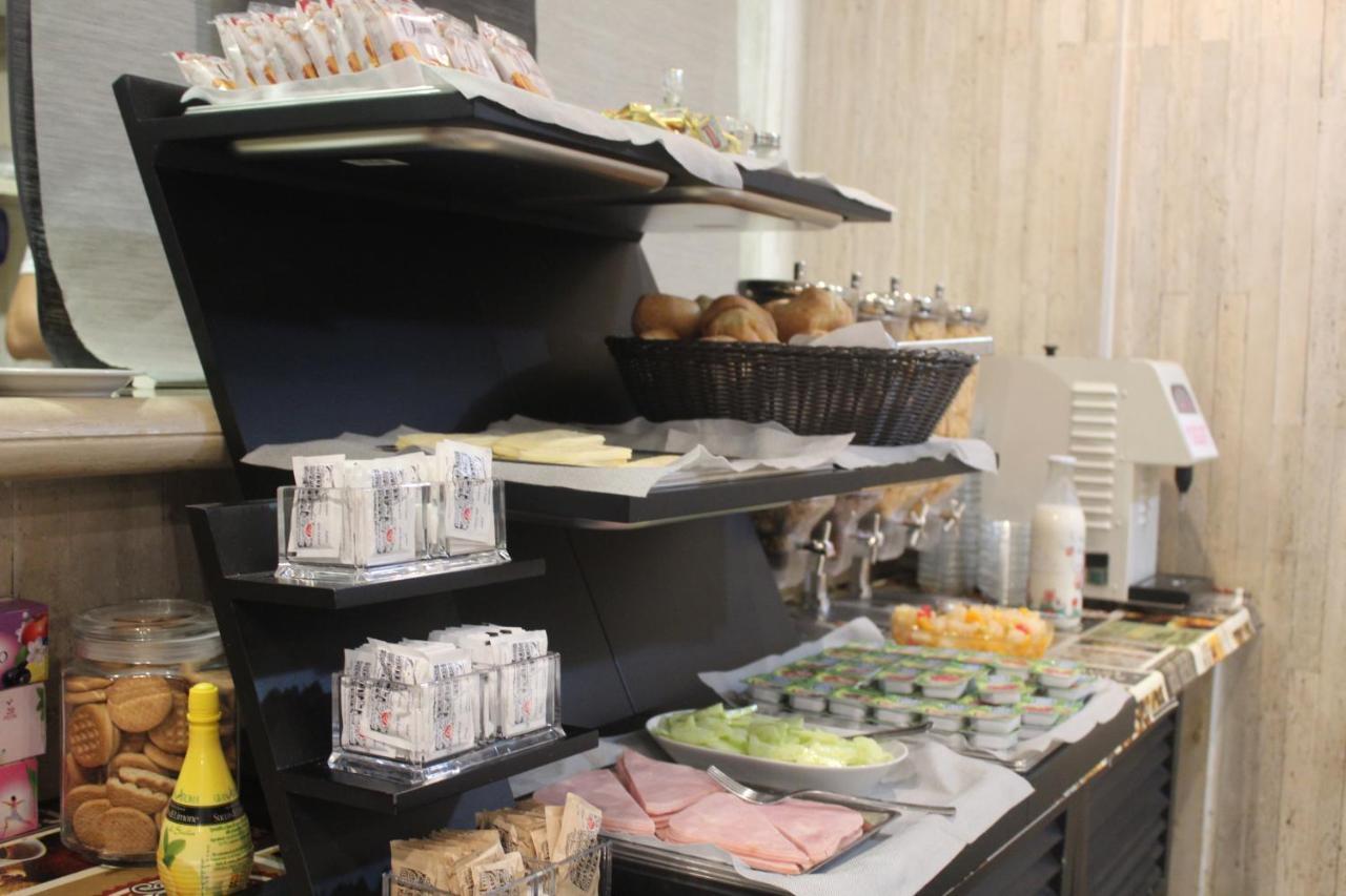 Hotel Pyramid Roma Ngoại thất bức ảnh